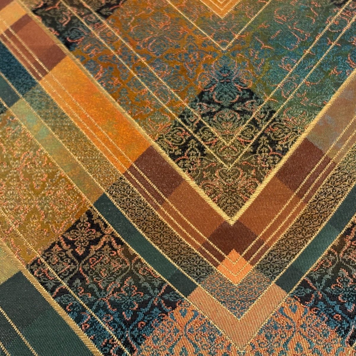 袋帯 秀品 幾何学模様 花 麗光箔 金糸 緑 六通 正絹