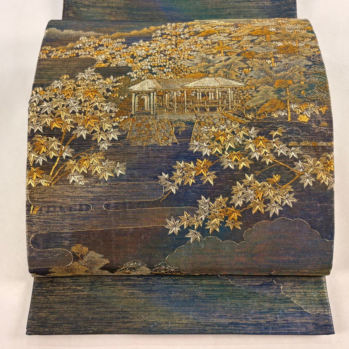 袋帯 秀品 建物 樹木 金糸 箔 青紫 お太鼓柄 正絹