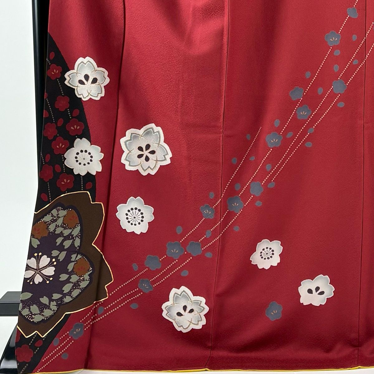 振袖 身丈171 cm 裄丈67 M 袷 桜 梅 金糸 金彩 赤 正絹 秀品