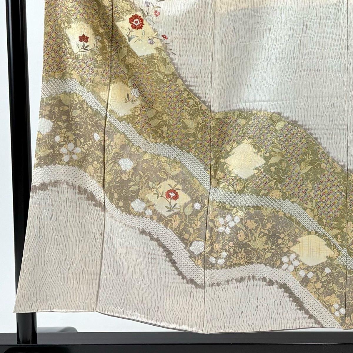 訪問着 身丈154cm 裄丈62cm S 袷 草花 刺繍 絞り クリーム 正絹 秀品