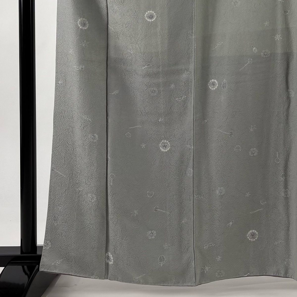 小紋 身丈163 cm 裄丈66 M 袷 茶器 花 絞り 灰色 正絹 秀品