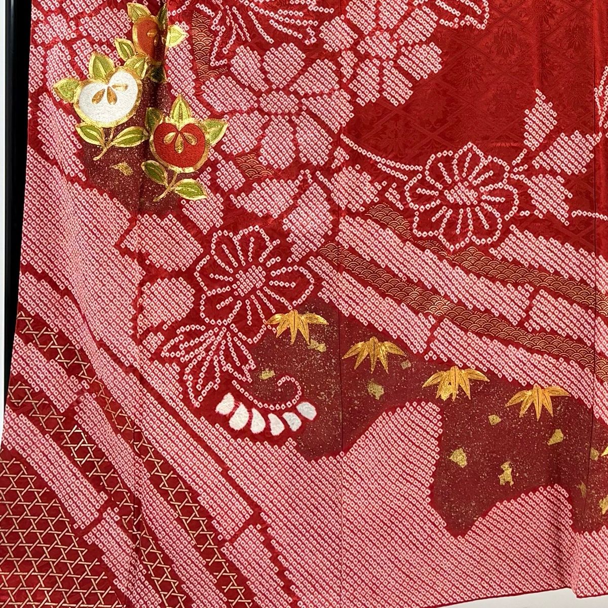 振袖 身丈162.5 cm 裄丈66.5 M 袷 橘 菊 絞り 金糸 赤 正絹 秀品