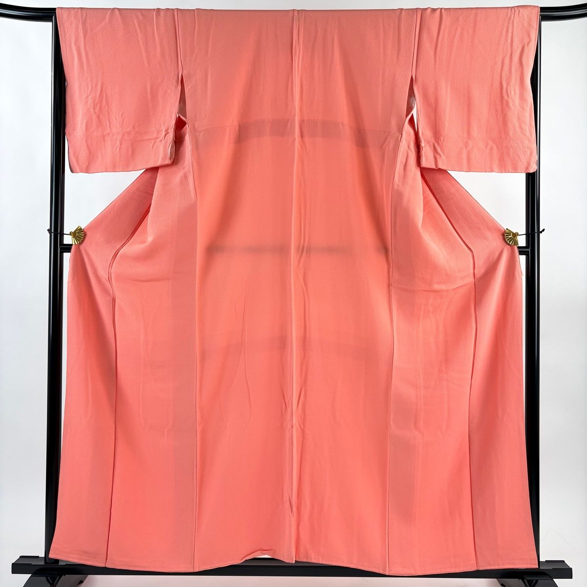 正絹☆サーモンピンク色無地☆裄長ロングサイズ 色無地 身丈157.5cm 裄丈67cm M 袷 花井幸子 やまと 落款 サーモン