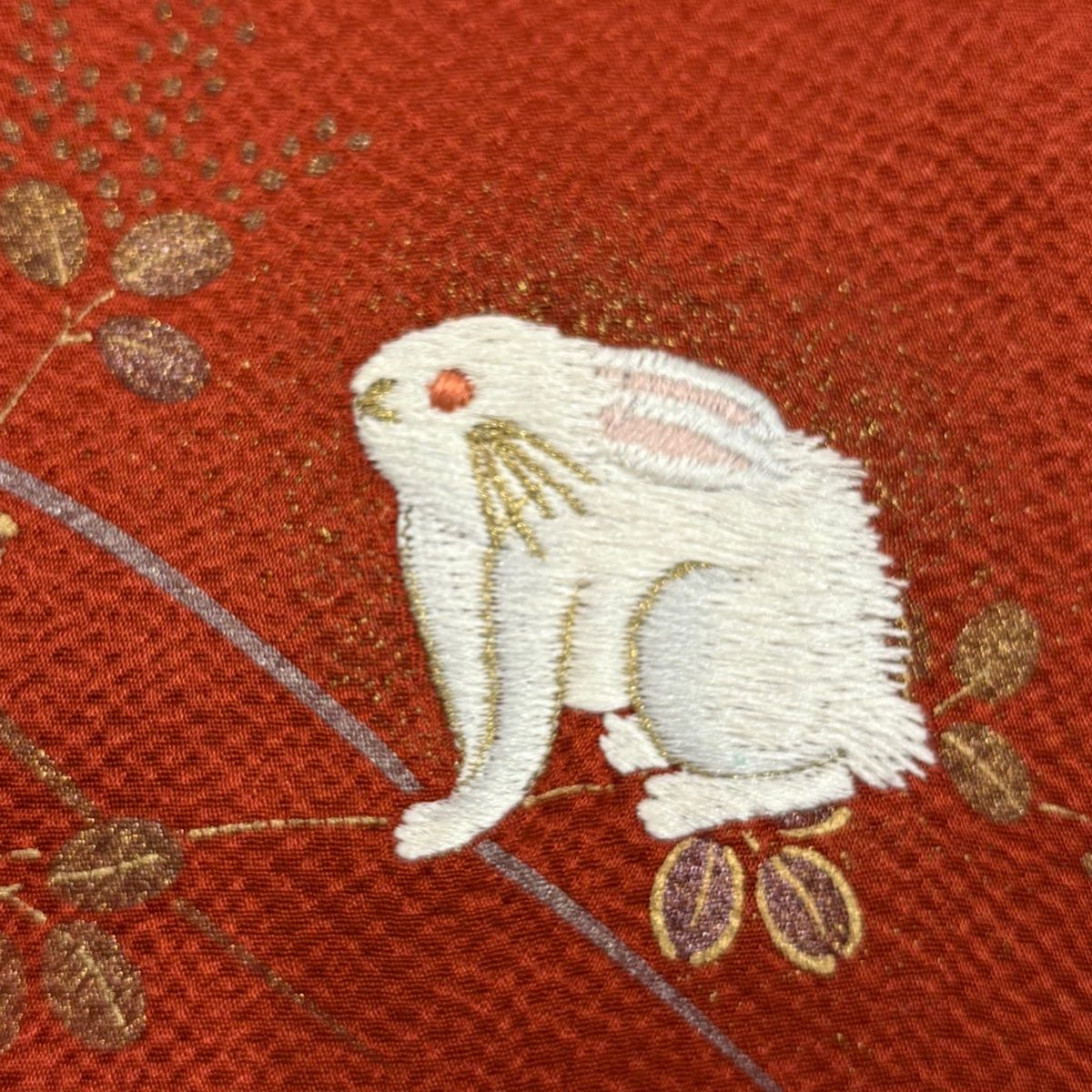 付下げ 身丈156.5cm 裄丈64cm M 袷 やまと うさぎ 萩 刺繍 金銀彩 赤茶