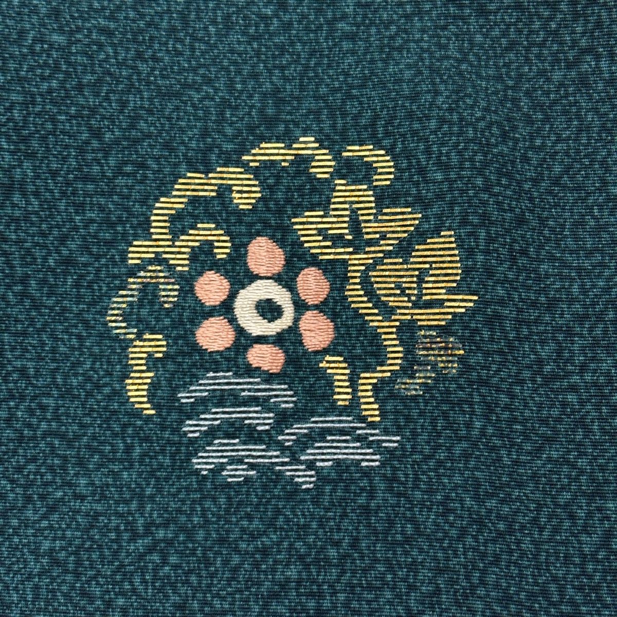 着物　付け下げ　深緑色　刺繍 付下げ 身丈164cm 裄丈68.5cm L 袷 鳥 草花 刺繍 箔 深緑 正絹 秀品