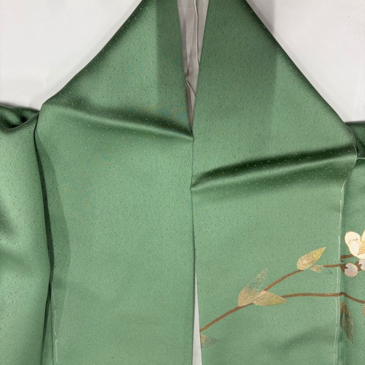  訪問着 身丈163 cm 裄丈65 M 袷 色紙 草花 金銀彩 刺繍 薄緑 正絹 秀品 訪問着 付け下げ 着物