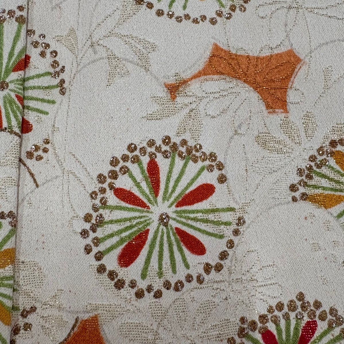  振袖 身丈164 cm 裄丈66 M 袷 菊 枝梅 金糸 金彩 薄オレンジ 正絹 秀品 振袖 着物