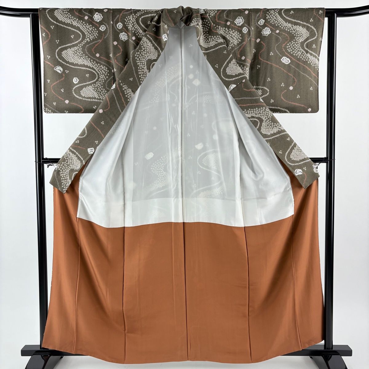  小紋 身丈161 cm 裄丈62.5 S 袷 流水 花 絞り 茶緑色 正絹 秀品 小紋 着物