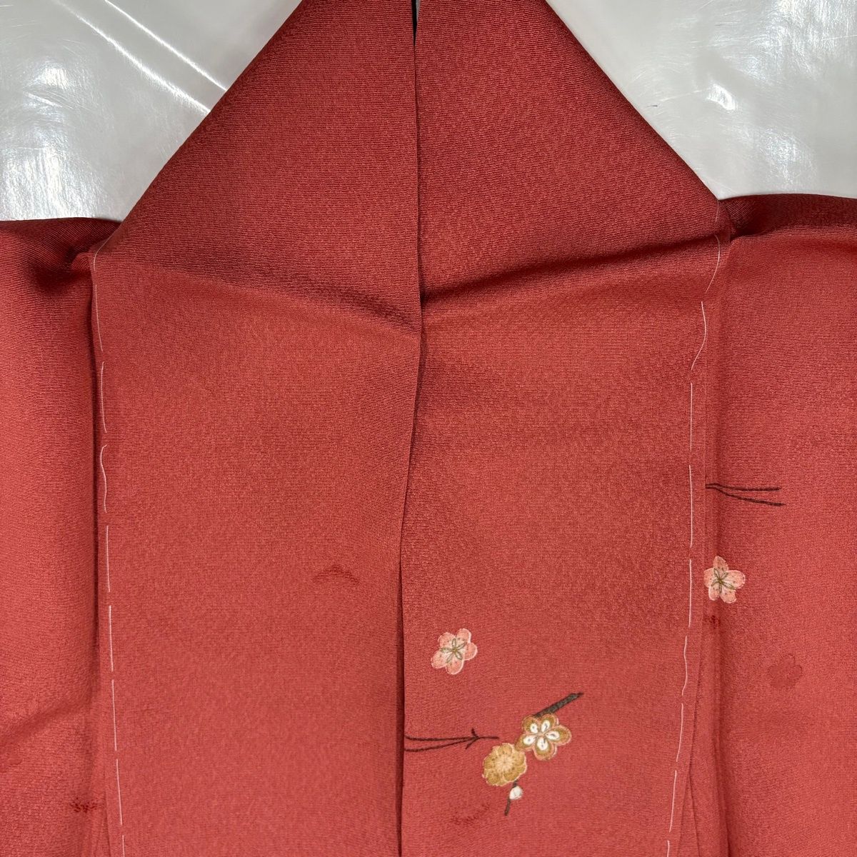  小紋 身丈159.5 cm 裄丈66 M 袷 松竹梅 金彩 サーモンピンク 正絹 秀品 小紋 着物