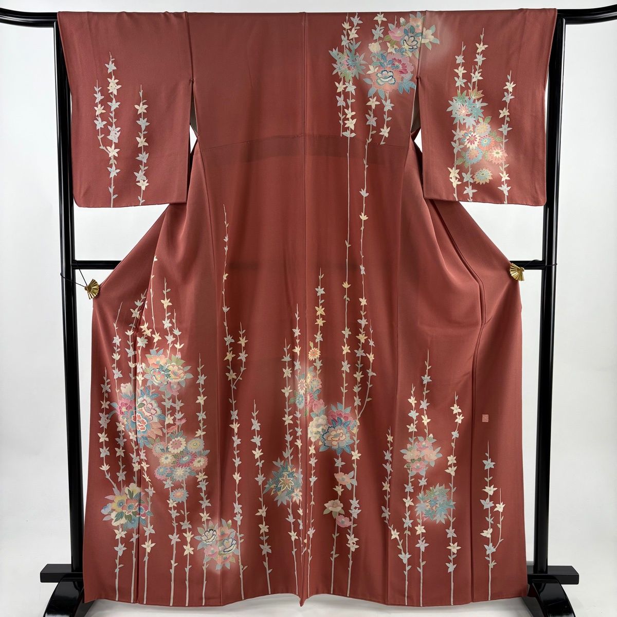 【染め分け暈し】正絹　上質な訪問着　花柄　袷　落款 楽天市場】【中古】 訪問着 リサイクル着物 正絹 袷 フォーマル 金駒