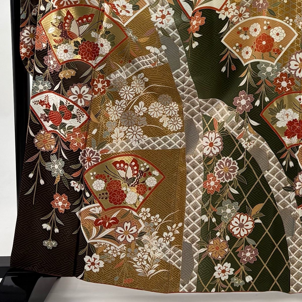振袖 身丈164 cm 裄丈68 L 袷 扇面 花蝶 金彩 染め分け 茶緑色 正絹 秀品