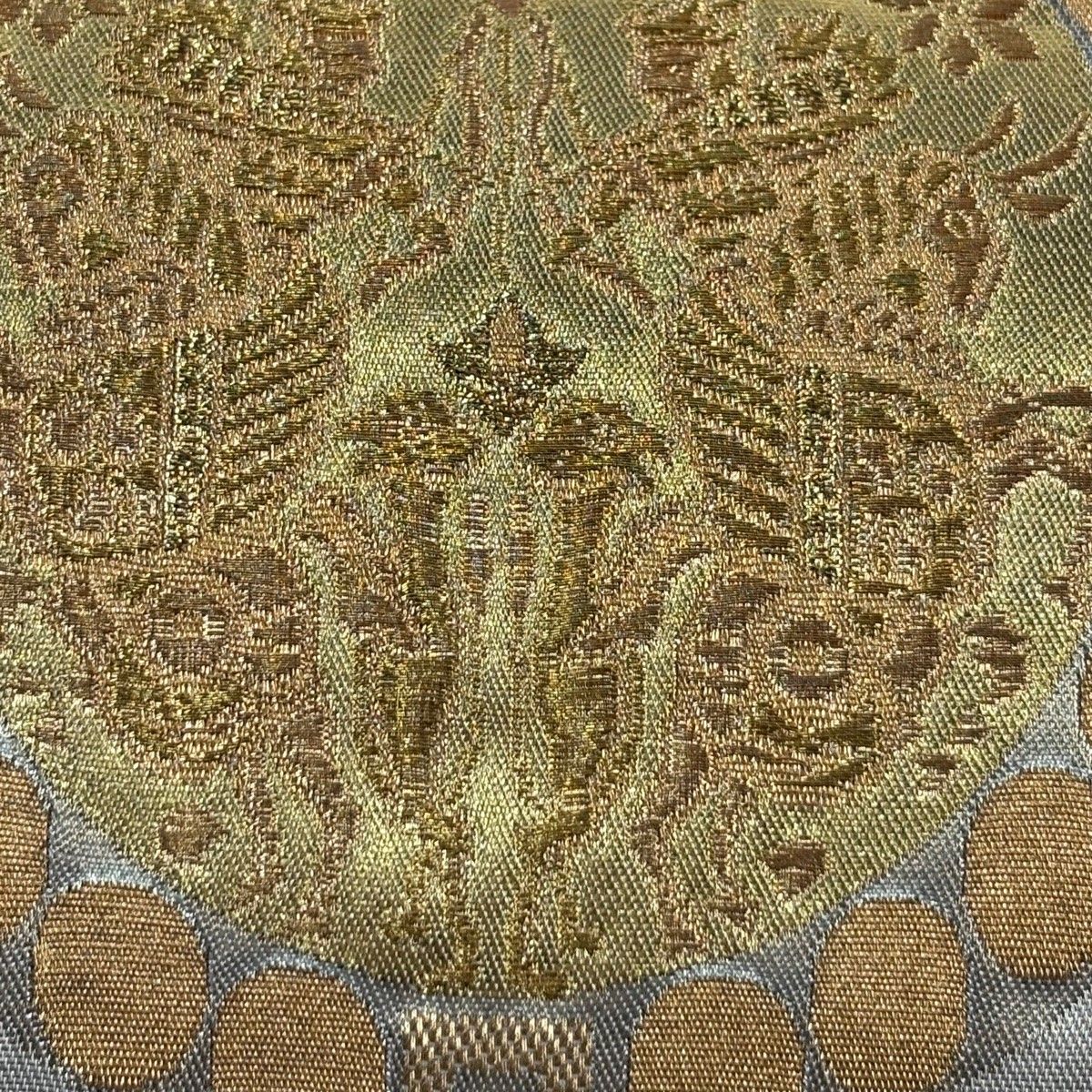 袋帯 秀品 連珠狩猟文 華文 銀色 六通 正絹