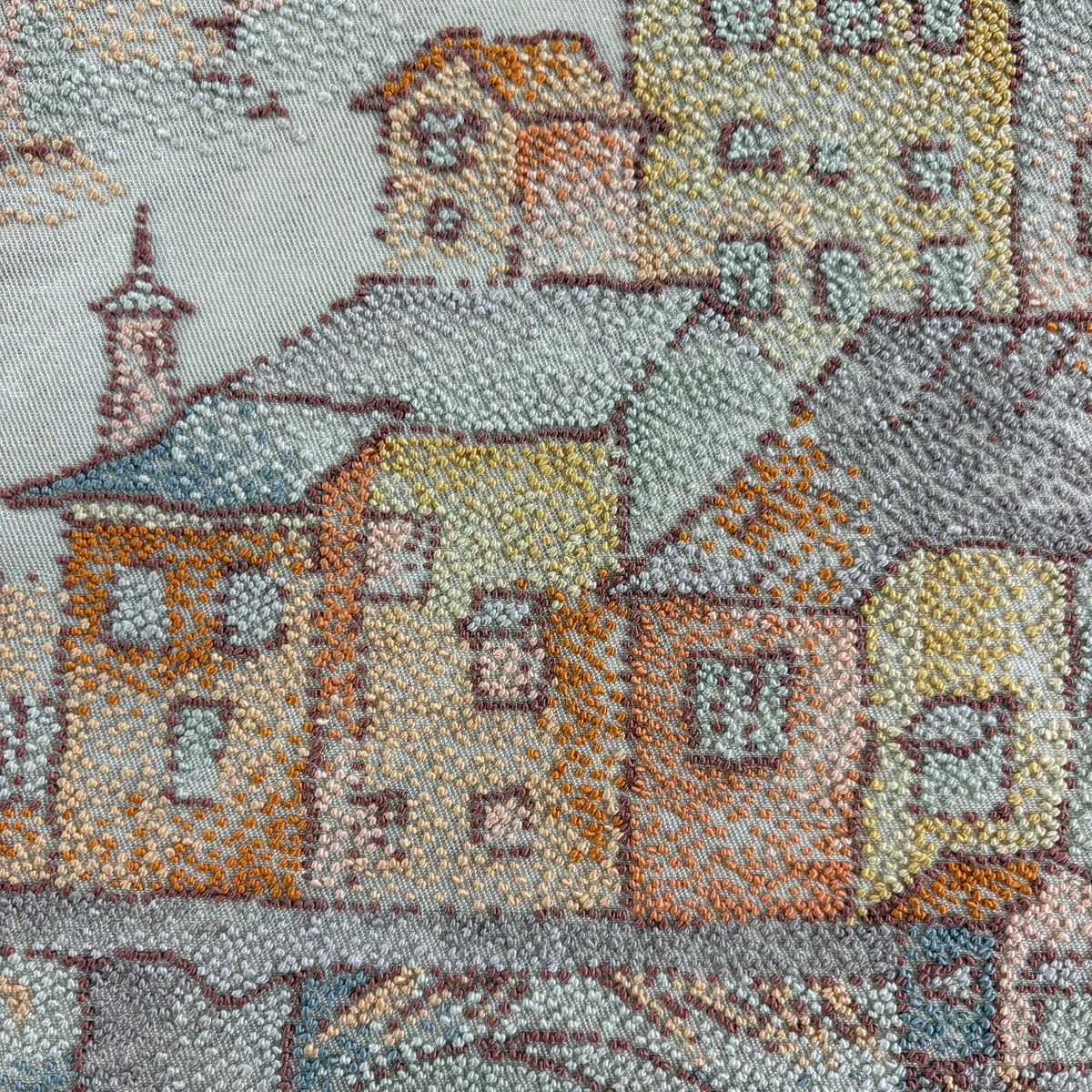 袋帯 秀品 関西仕立て 風景 建物 相良刺繍 灰茶 お太鼓柄 正絹