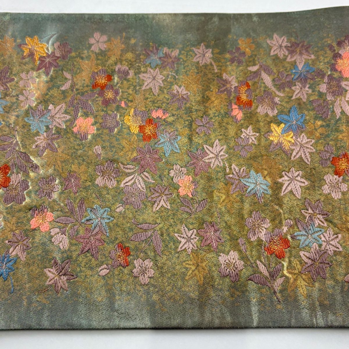 蒔絵桜楓文 金糸