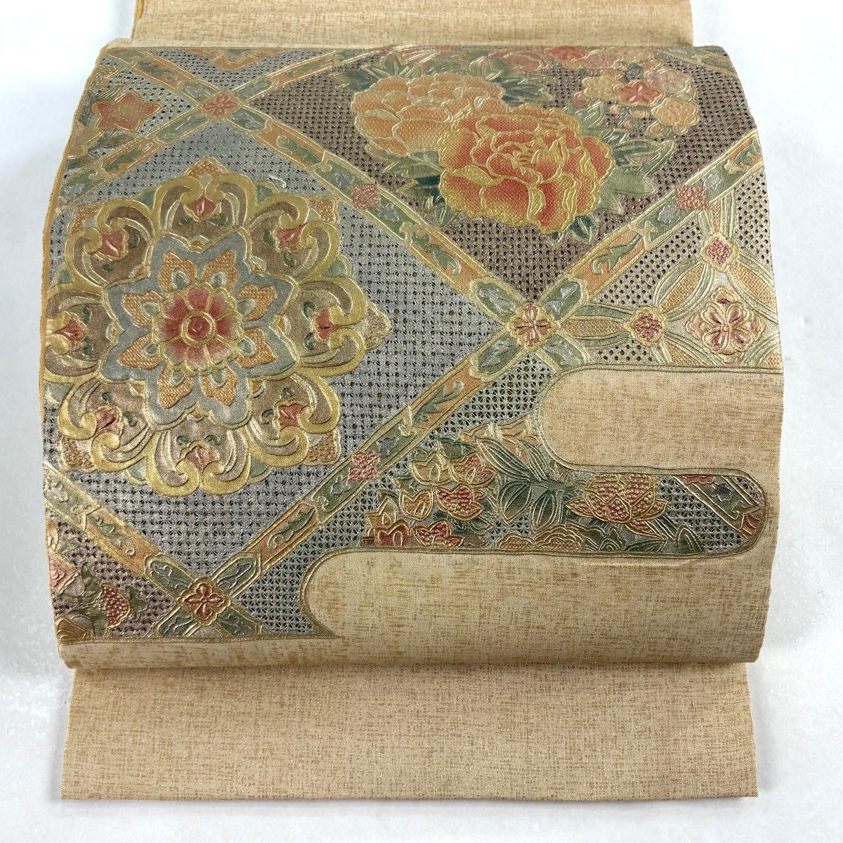 袋帯 秀品 霞 華文 金彩 薄茶色 お太鼓柄 正絹