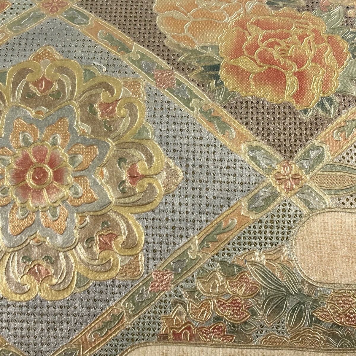 袋帯 秀品 霞 華文 金彩 薄茶色 お太鼓柄 正絹