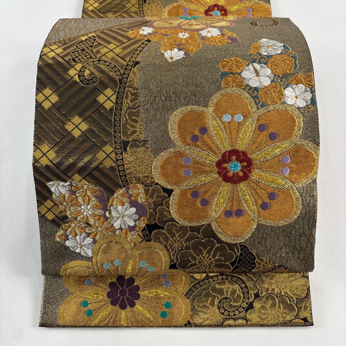 袋帯 秀品 振袖向き 花 花唐草 金銀糸 箔 金色 全通 正絹