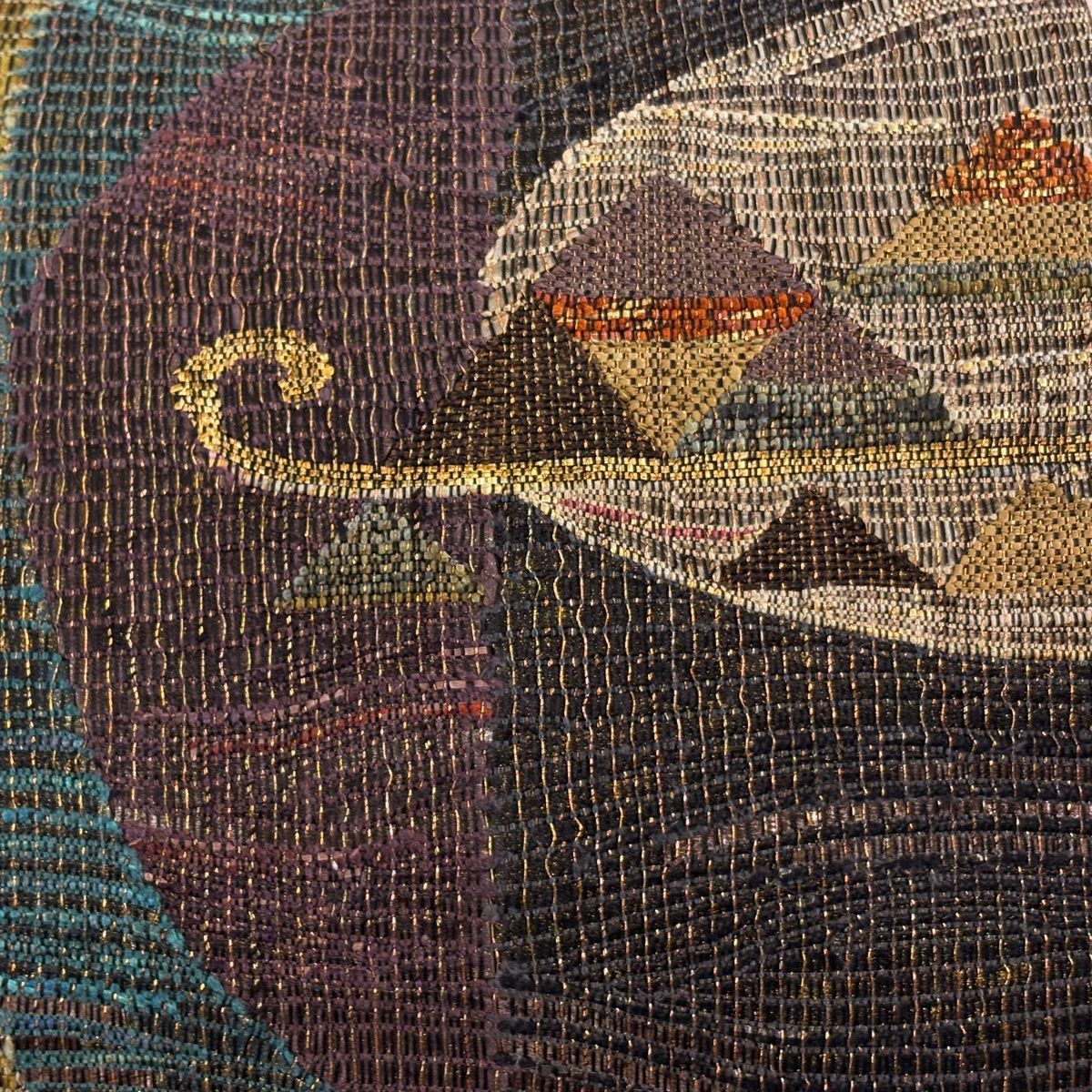 袋帯 秀品 幾何学模様 金糸 箔 赤 お太鼓柄 正絹