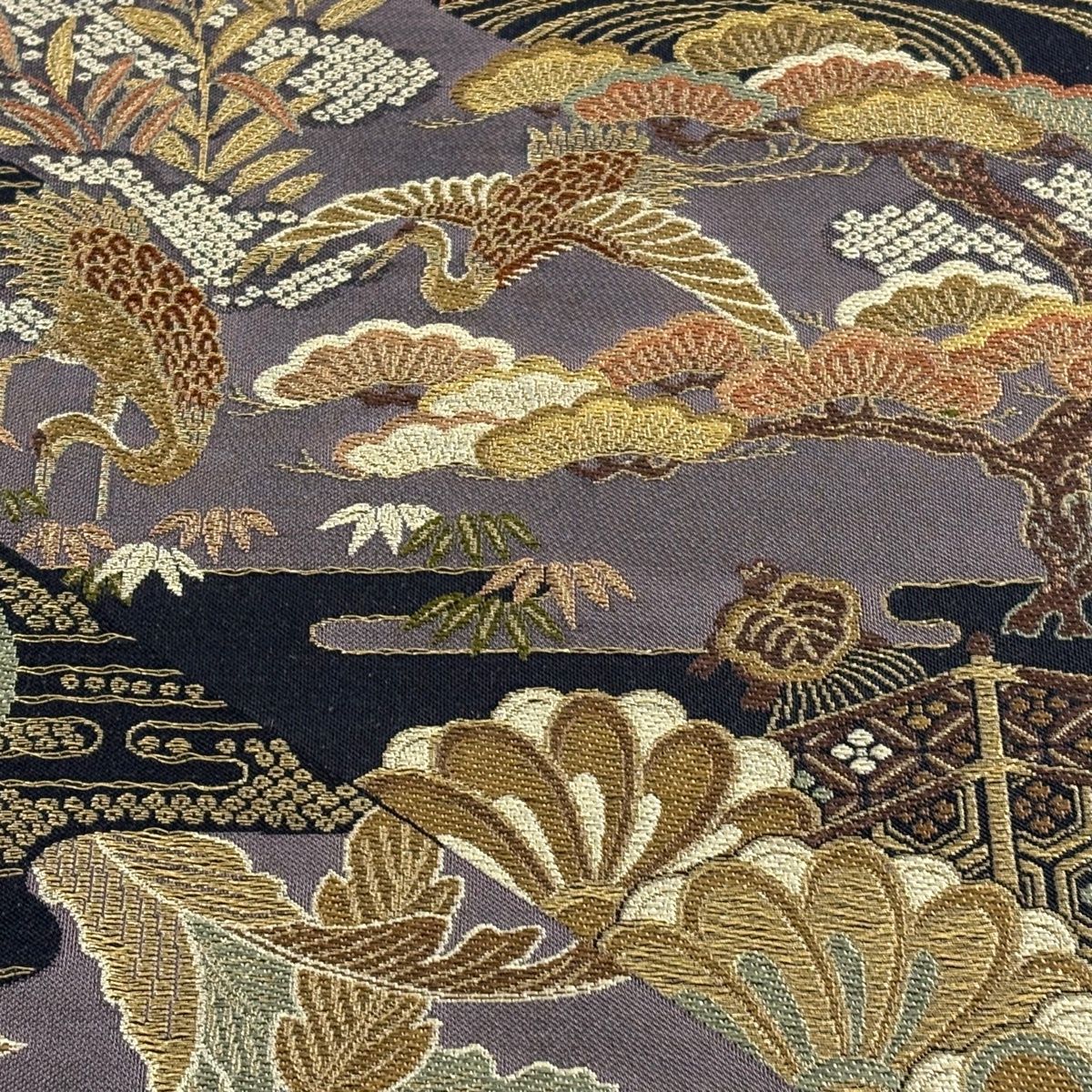 袋帯 秀品 鶴 草花 金糸 刺繍 黒 六通 正絹