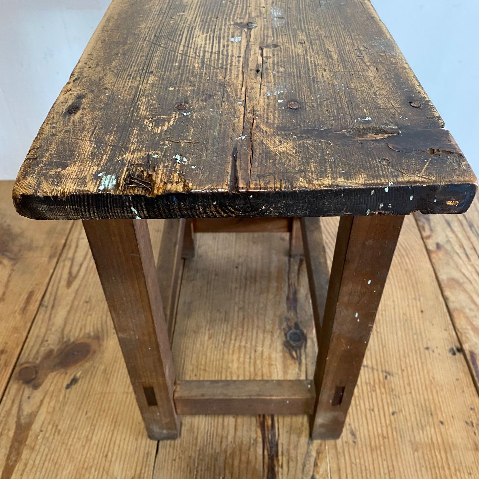 アンティーク サイドテーブル 古家具 木製 花台 サイドテーブル y381