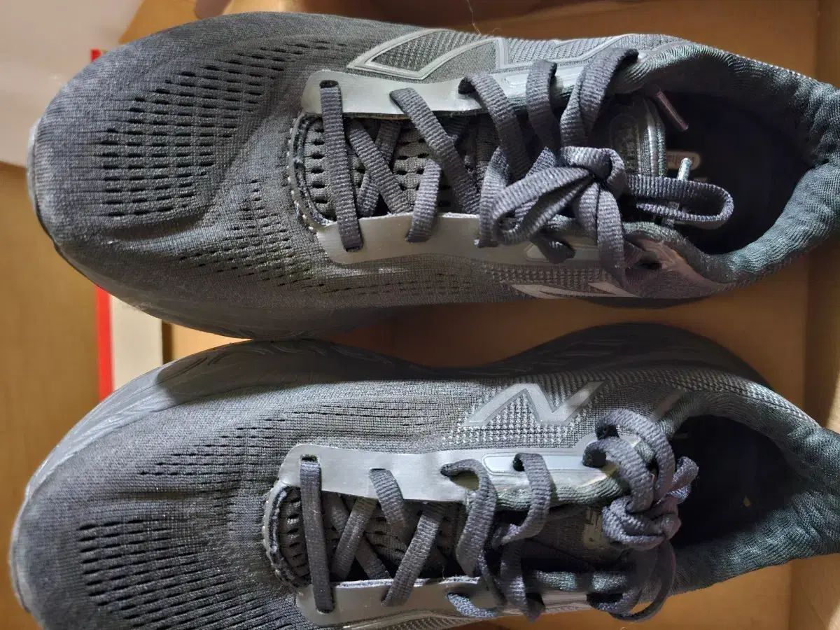 ニュー ンス 1080 v 14 250 mm 2 E