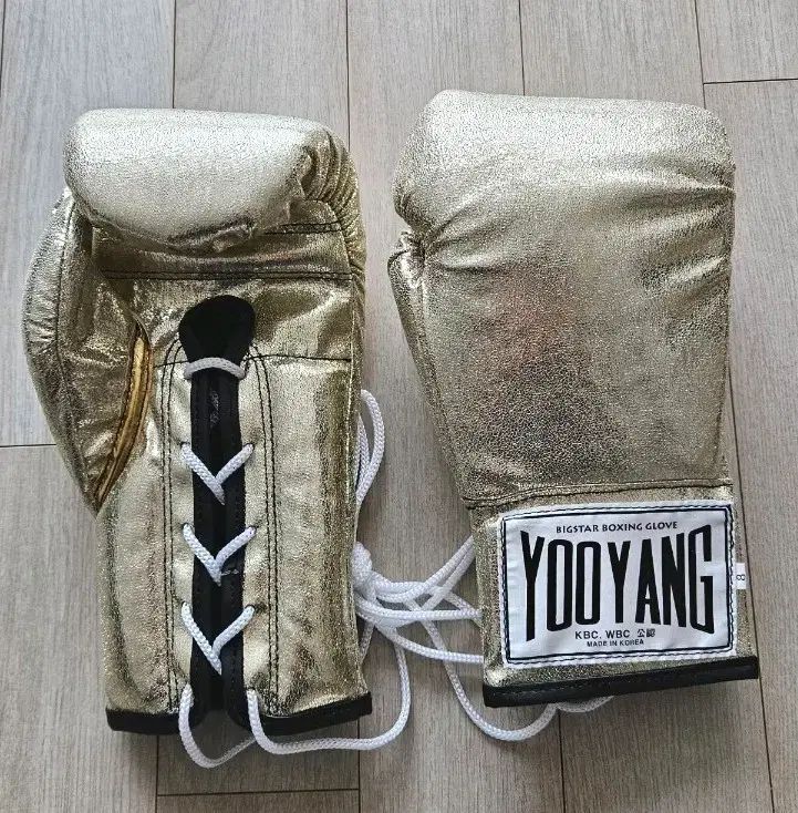 VENUM レッグガード ELITE SHIN GUARDS （ゴールド×ブラック） VENUM