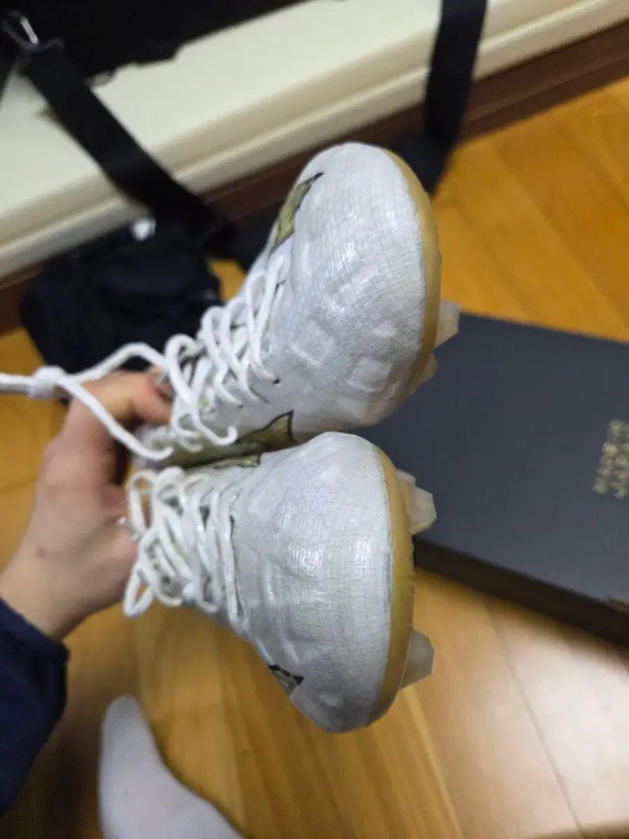 ミズノ アルファ 2 ジャパン サッカーシューズ 255 mm