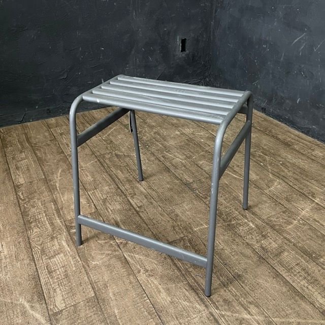 デザイナーズスツール DUENDE デュエンデ FRANK LOW STOOL フランク ロースツール モダン スタイリッシュ インテリア 椅子 515287