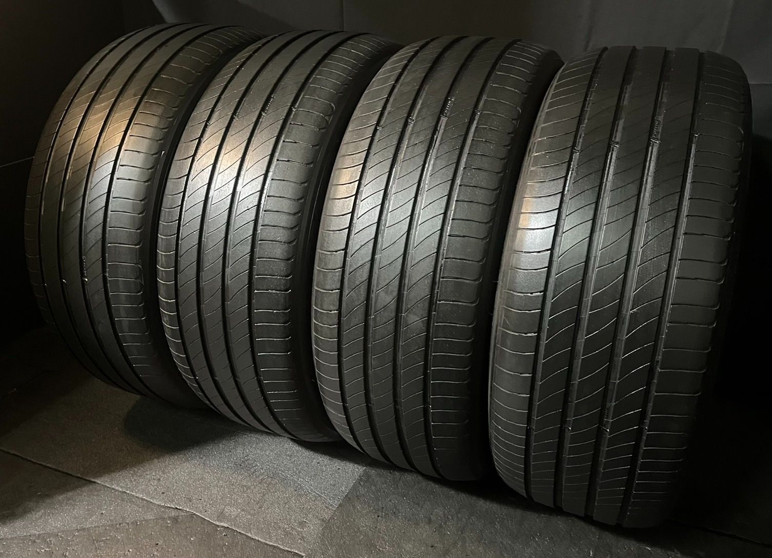 製 約7～7 5分山 ミシュラン プライマシー PRIMACY 4 SUV 255 45 R 20 4本 h_897