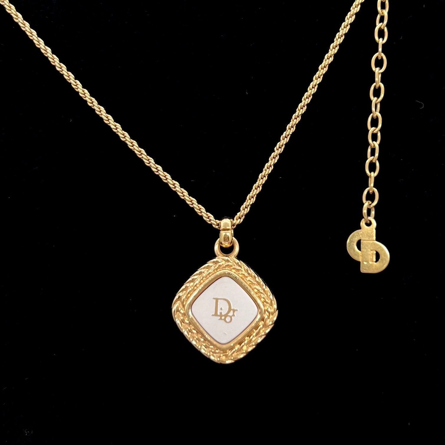 美品★ Christian Dior クリスチャン ディオール ネックレス ゴールド ロゴ ホワイト トロッター