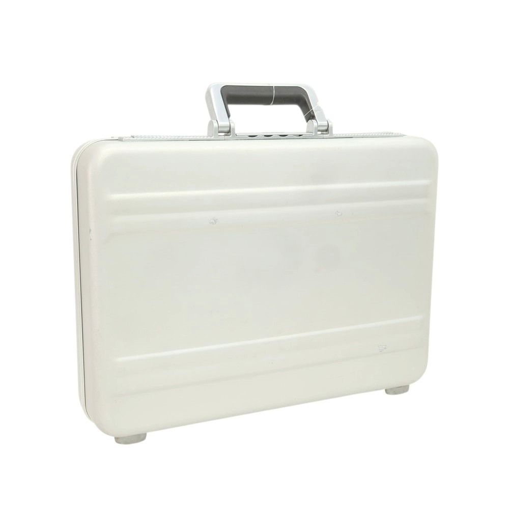 【中古美品】 ZERO HALLIBURTON アタッシュケース CEJ-PB ZERO HALLIBURTON ゼロハリバートン アタッシュケース シルバー系