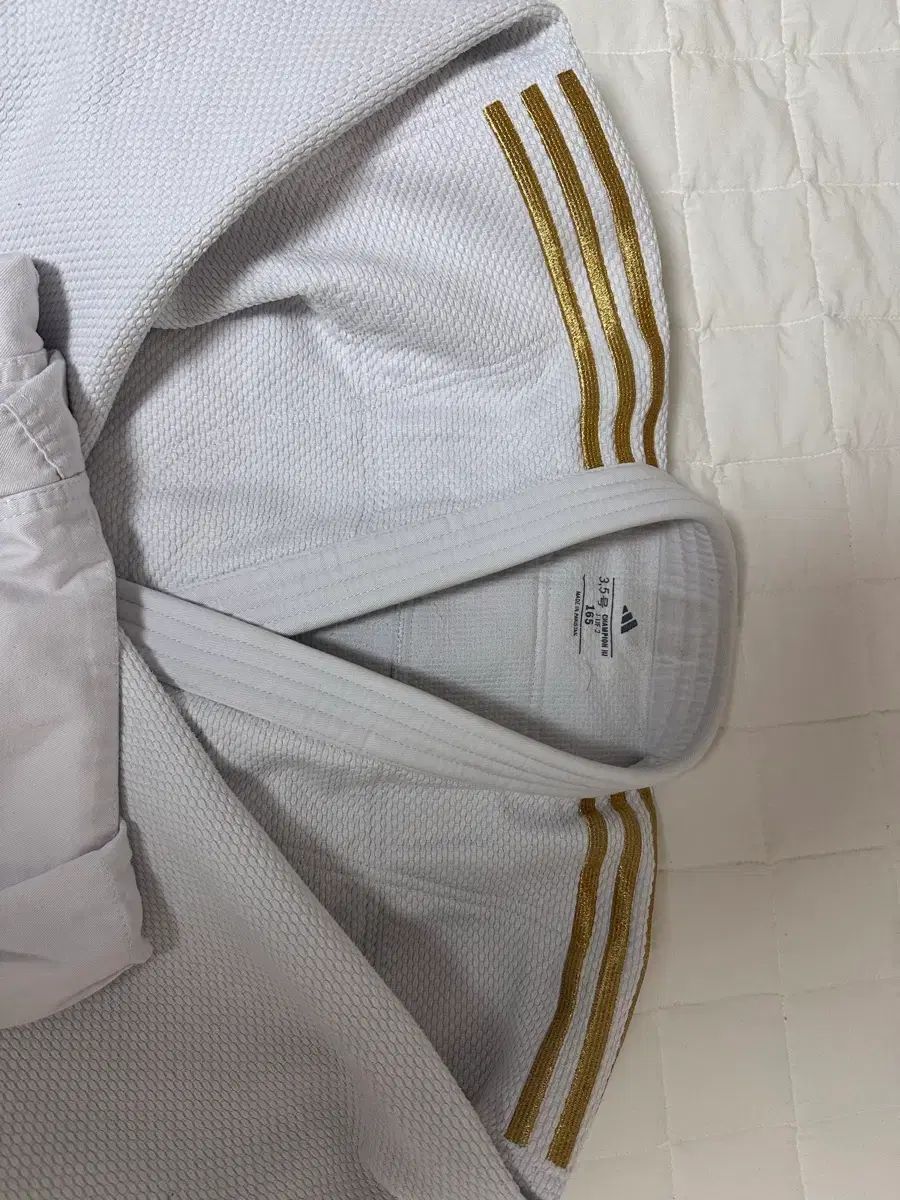 アディダス 柔道着 165 Champion チャンピオン 3 ゴールド