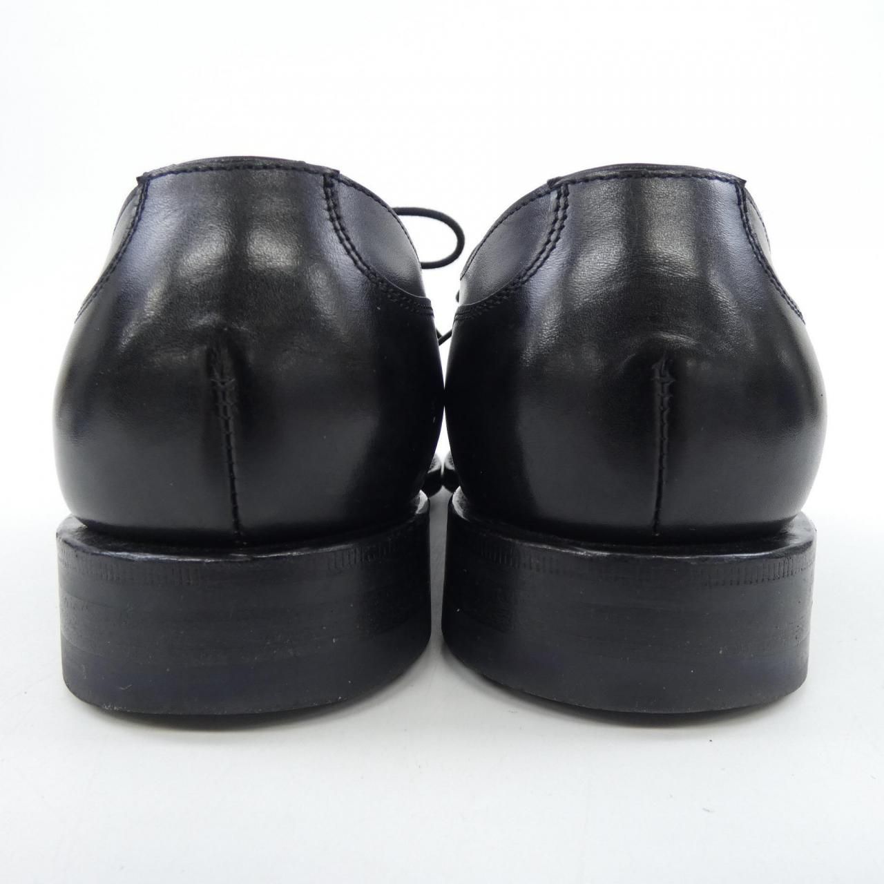 ジャランスリウァヤ