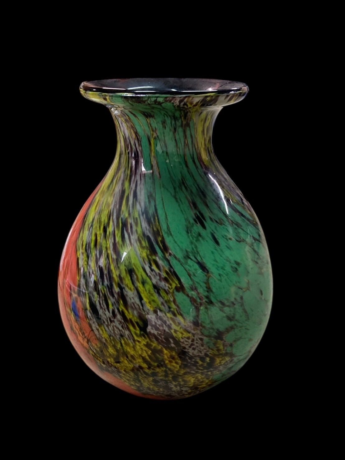 金箔入り カメイガラス製 マルチカラー ガラス花瓶 昭和レトロ カメイ 金箔入り カメイガラス製 マルチカラー ガラス花瓶 昭和レトロ カメイ