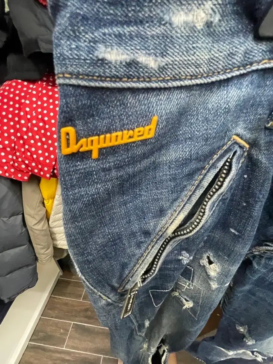 ディースクエアード2 デニム ズボン ダメージジーン 46