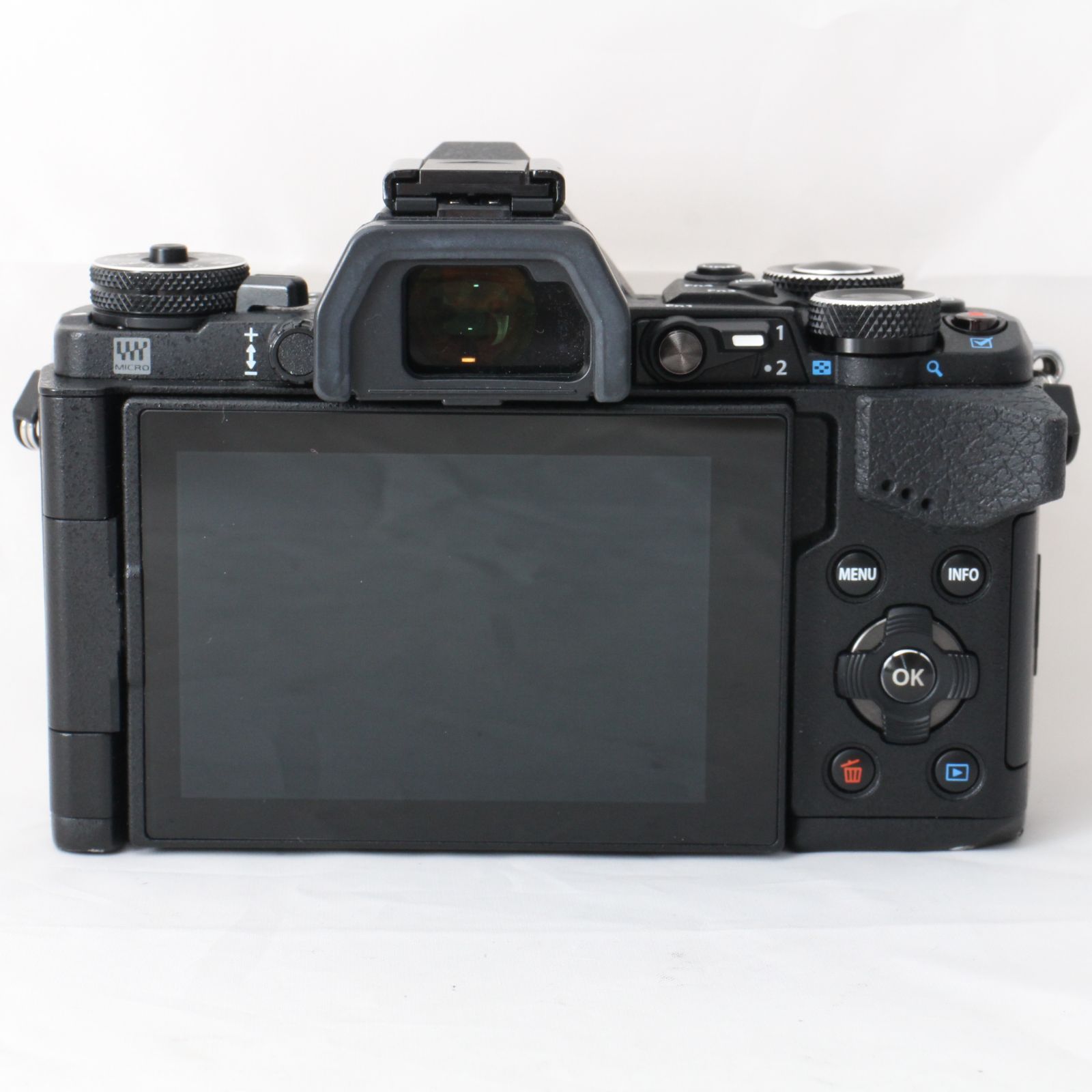 ☆良品・ショット数5158☆ OLYMPUS ミラーレス一眼 OM-D E-M5 MarkII