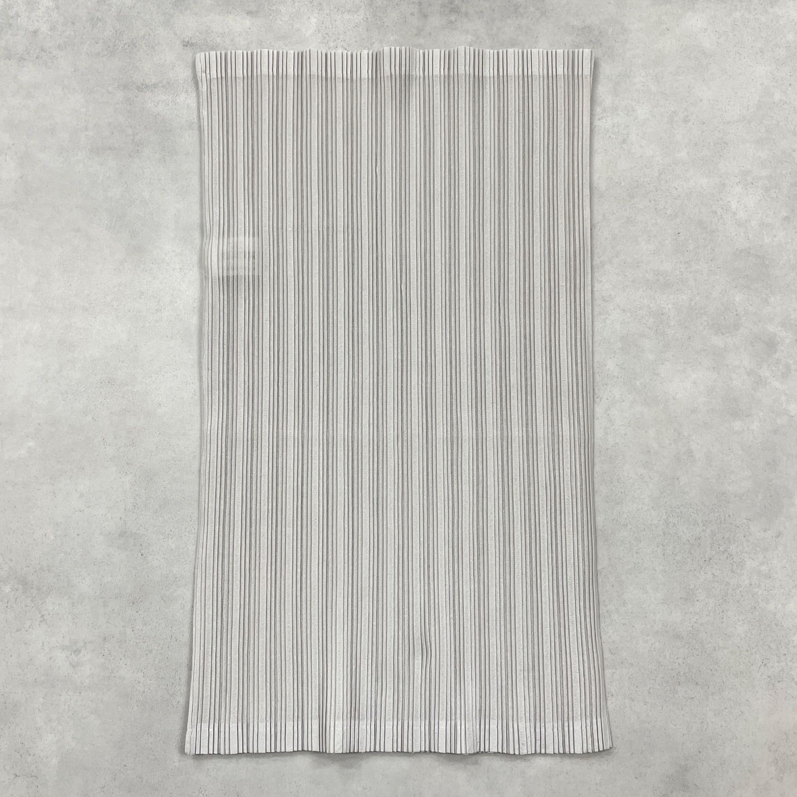 PLEATS PLEASE プリーツプリーズ ネックウォーマー ポリエステル ライトグレー レディース