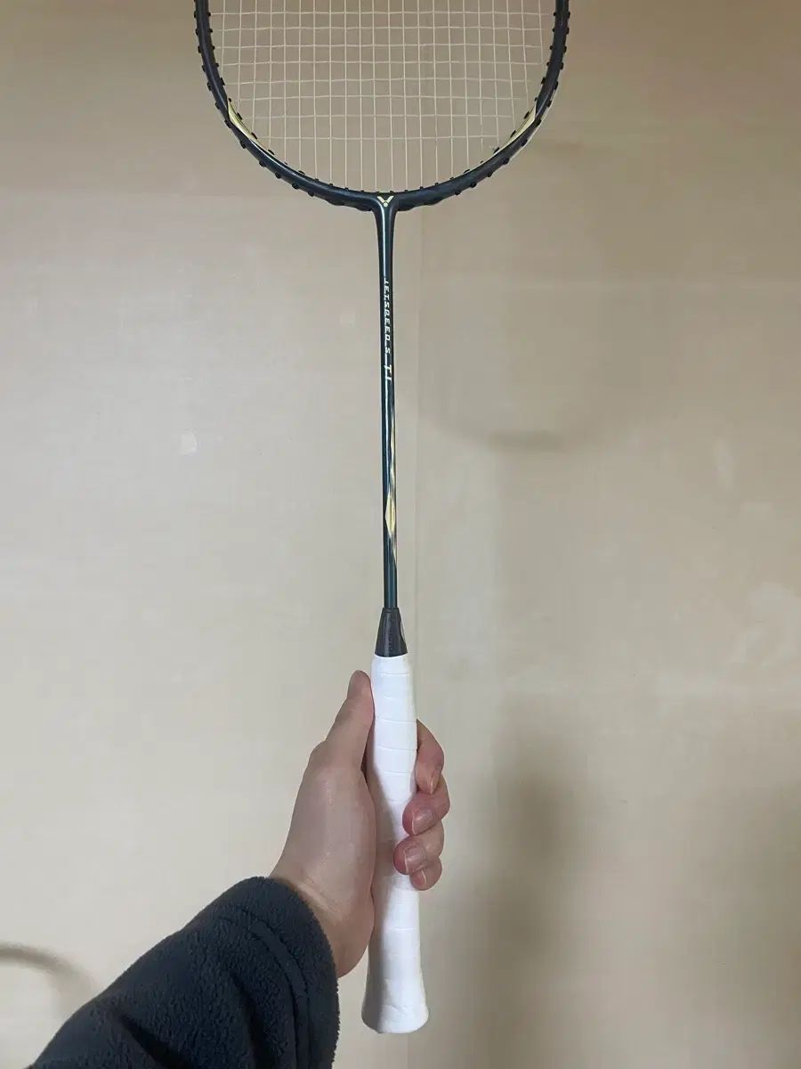 バドミントンラケット VICTO ビクター Zett ゼット スピード t 1 K シンドン級