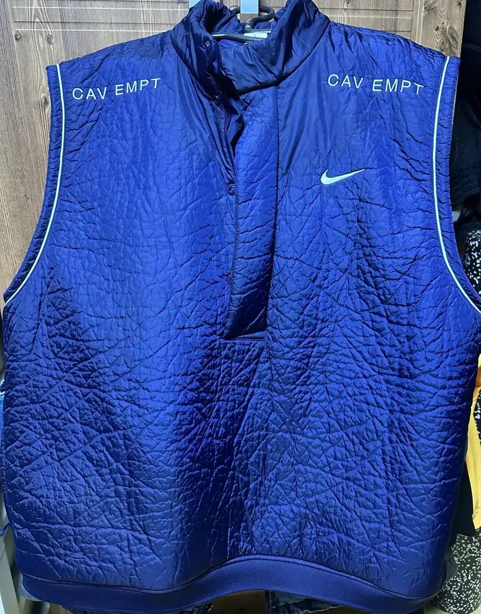 ナイキ C E シーイー ベスト xl