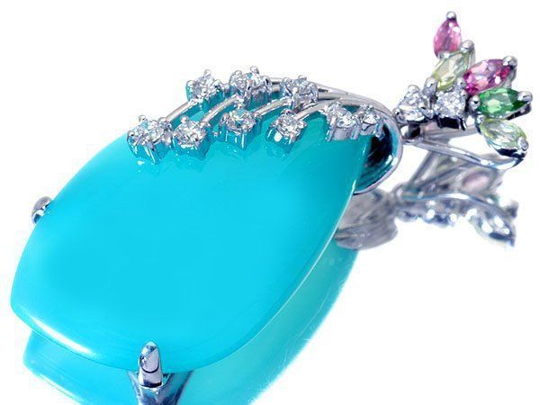 ジュエリー ネオンブルー 超大粒 上天然シーブルーカルセドニー24 30 ct＆ダイヤ＆マルチ宝石 K 18 WGヘッド h 8097 rl