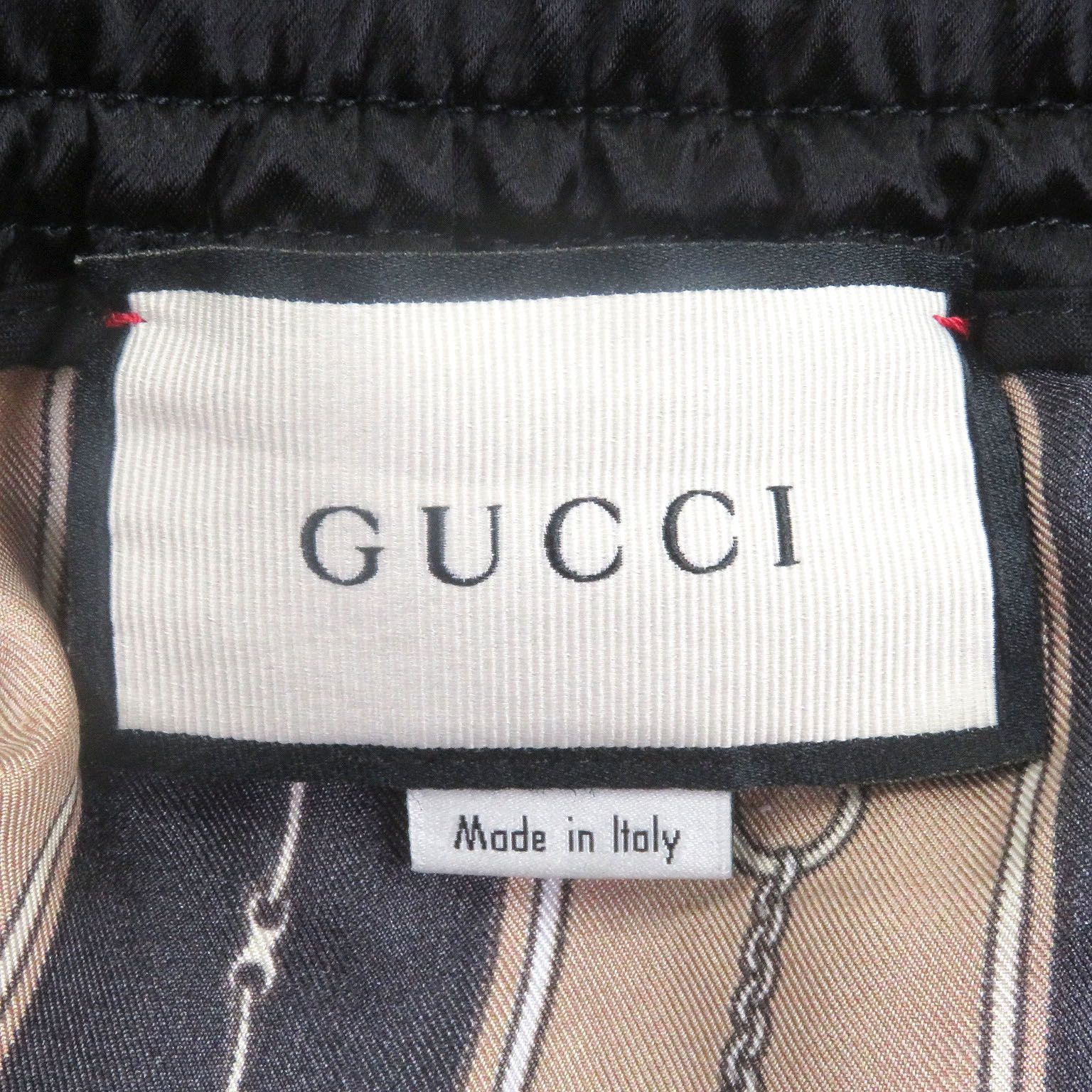 美品□GUCCI グッチ 572500 一部シルク100％ バイマテリアルプリント ショーツ ブラック系 46 イタリア製 正規品 美品□GUCCI グッチ 572500 一部シルク100％ バイマテリアルプリント