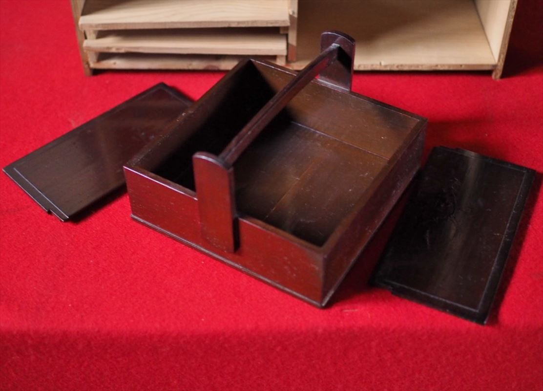 古い漆塗りの弁当箱 セット 明治時代 古録展 品番H 1731