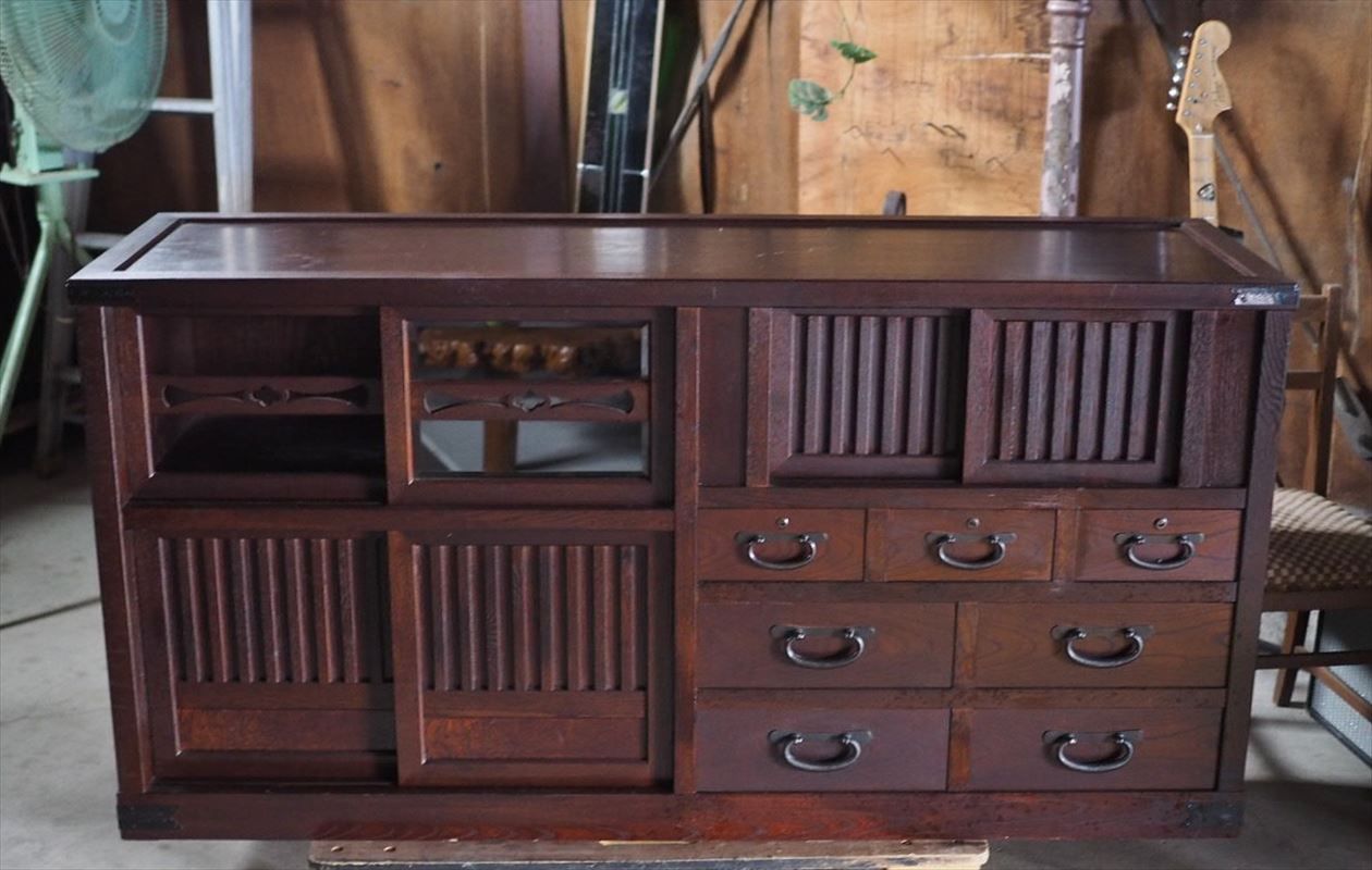 和モダンな重量級 水屋箪笥 ローボード 現代モノ 古録展 品番S 10903