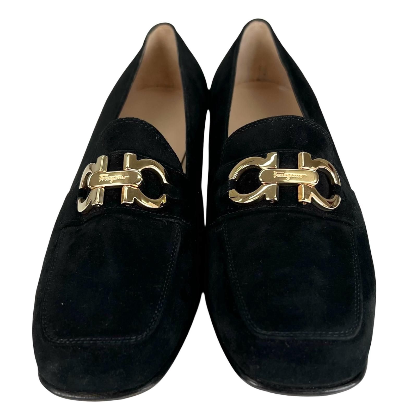 Salvatore Ferragamo サルヴァトーレフェラガモ スウェードレザー ダブルガンチーニ パンプス ブラック ゴールド金具 7 イタリア製 レディース