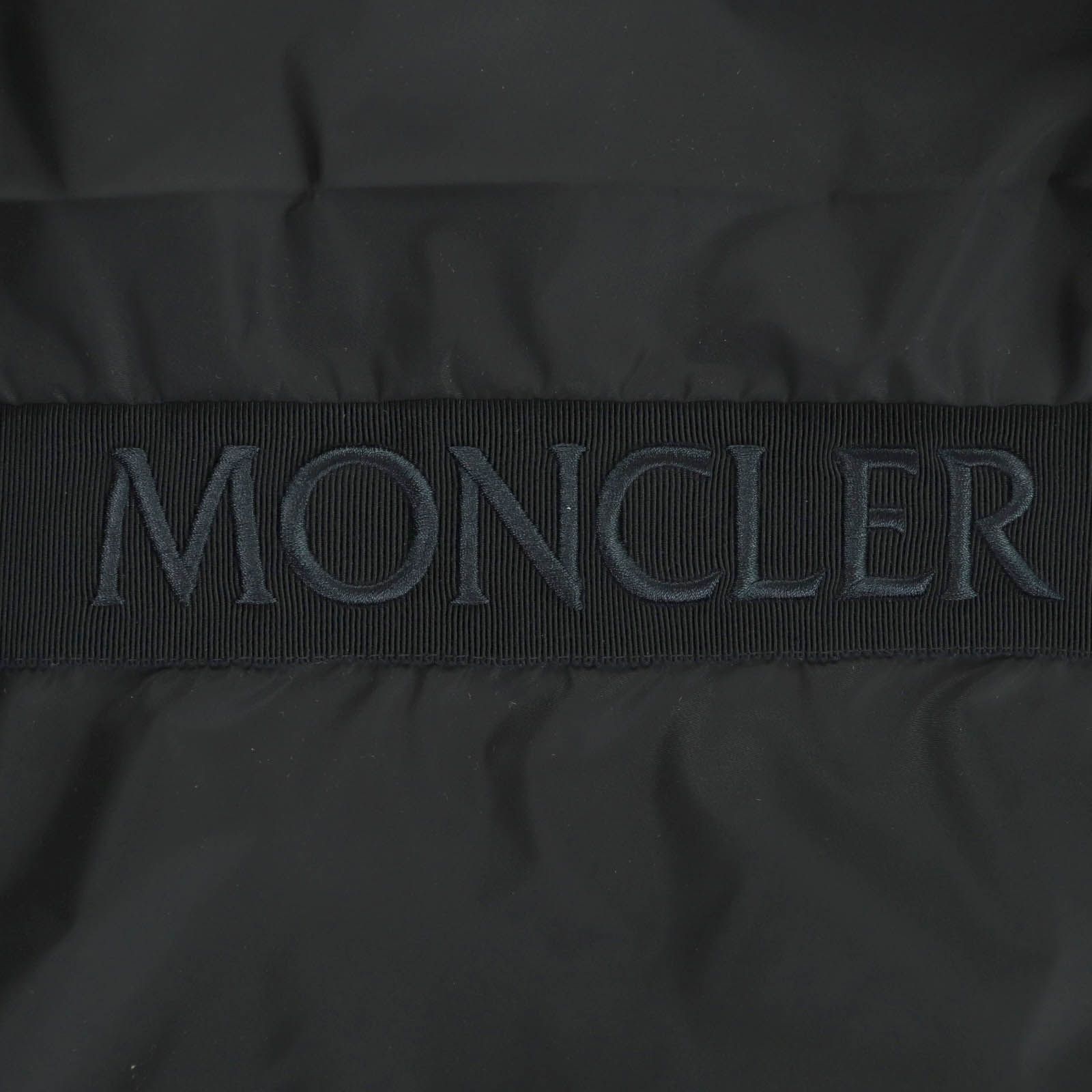 【新品タグ付き】モンクレール GONNA ロゴプリーツスカート 40 楽天市場】【MONCLER/モンクレール/GONNA/ロゴ刺繍入りプリーツ