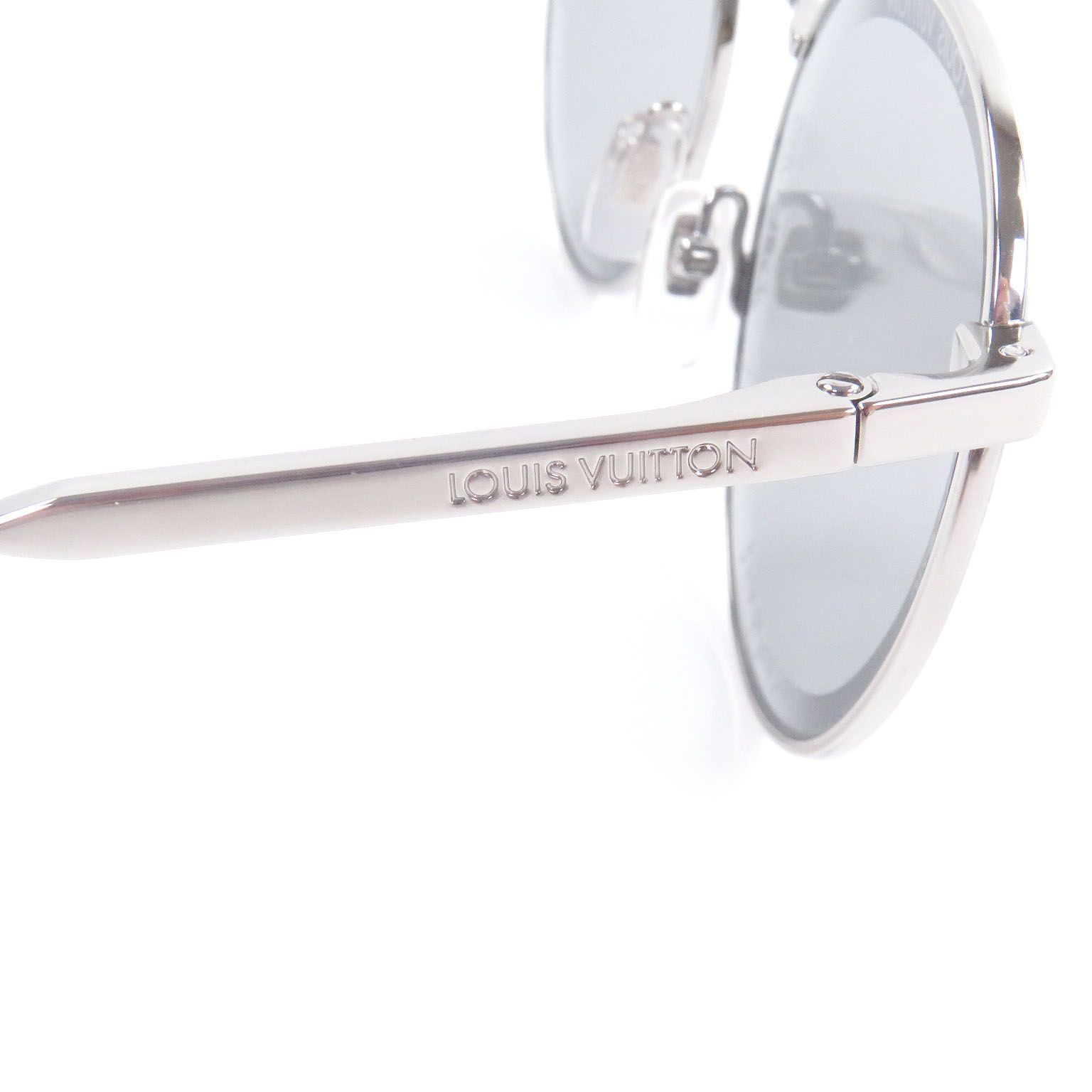 LOUIS VUITTON サングラス シルバー グレー 極美品□LOUIS VUITTON ルイヴィトン 2024年製 Z2626U LV スーパー