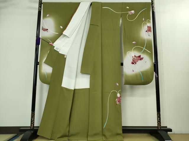 平和屋本店●極上　世界的人形師　辻村寿三郎　ジュサブロー　振袖　花兎　根岸色地　暈し染め　鬼しぼ縮緬　逸品　DZAB2446kh6 平和屋本店○極上 世界的人形師 辻村寿三郎 ジュサブロー 振袖 花兎