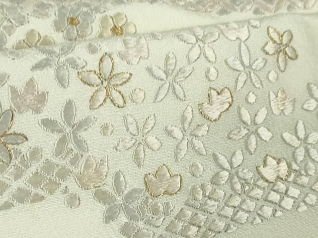 象牙色地 金糸