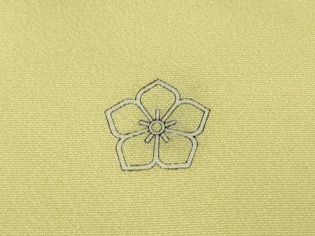 淡黄色地 暈し染め