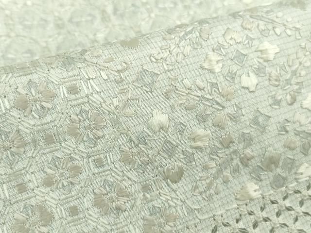  上 本場大島紬 白大島 訪問着 総刺繍 横段花菱文 kh 6 紬 着物